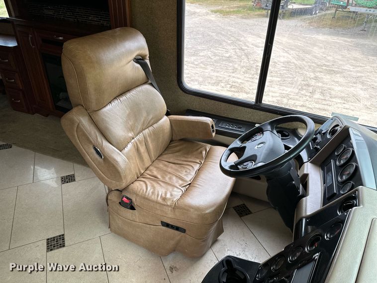 image for item OC9014 2014 Forest River Charleston  RV