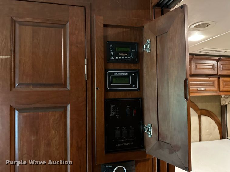 image for item OC9014 2014 Forest River Charleston  RV