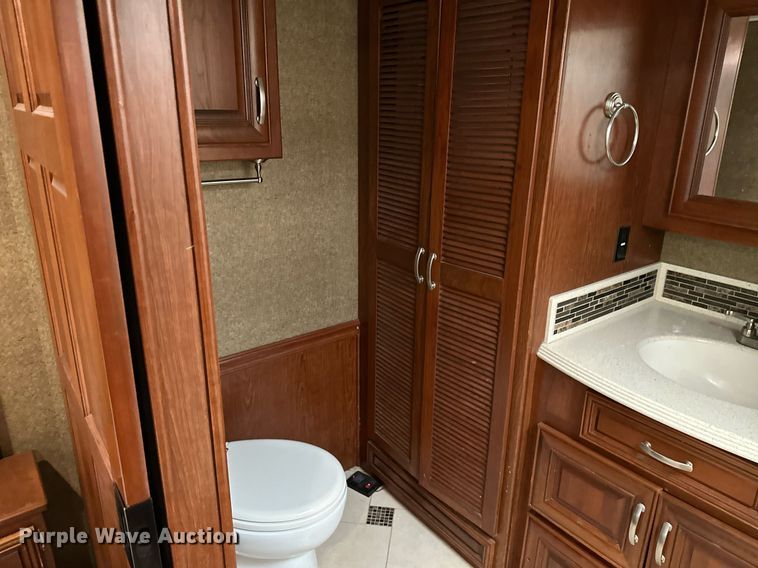 image for item OC9014 2014 Forest River Charleston  RV