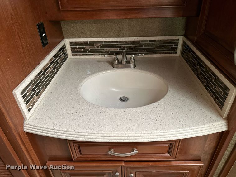 image for item OC9014 2014 Forest River Charleston  RV