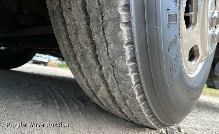 image for item OC9014 2014 Forest River Charleston  RV