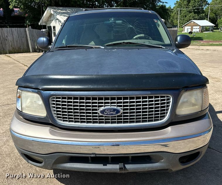 image for item OC9026 1999 Ford Expedition  SUV