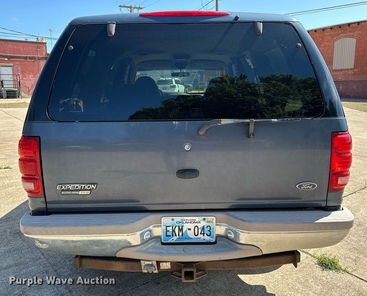 image for item OC9026 1999 Ford Expedition  SUV