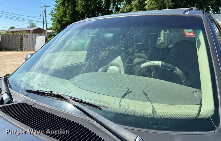 image for item OC9026 1999 Ford Expedition  SUV