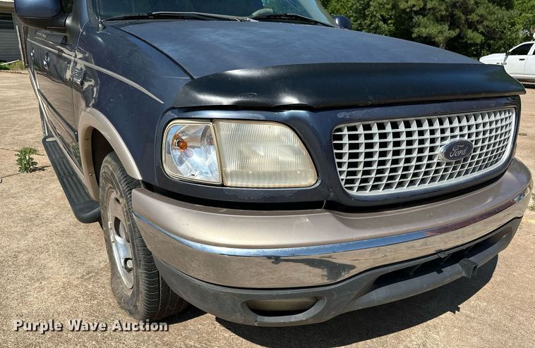 image for item OC9026 1999 Ford Expedition  SUV