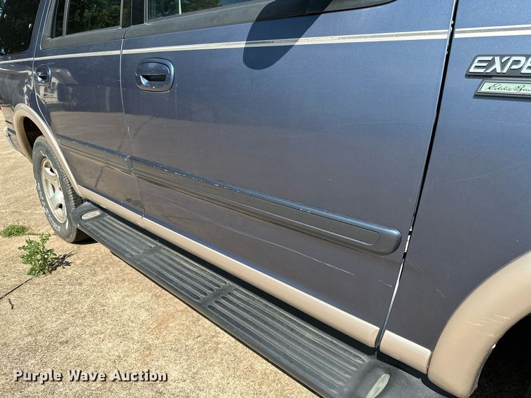 image for item OC9026 1999 Ford Expedition  SUV
