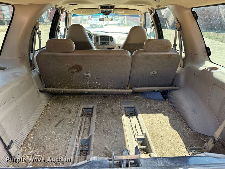 image for item OC9026 1999 Ford Expedition  SUV