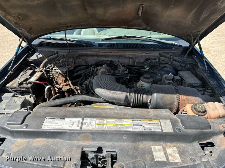 image for item OC9026 1999 Ford Expedition  SUV