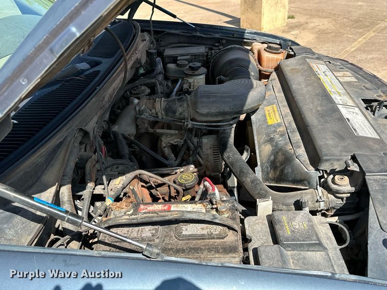 image for item OC9026 1999 Ford Expedition  SUV