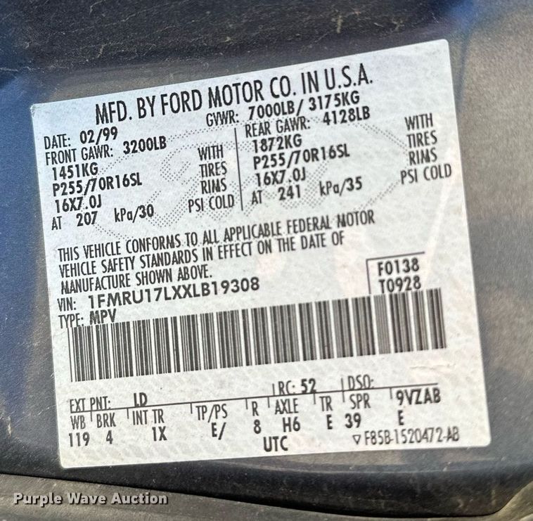 image for item OC9026 1999 Ford Expedition  SUV