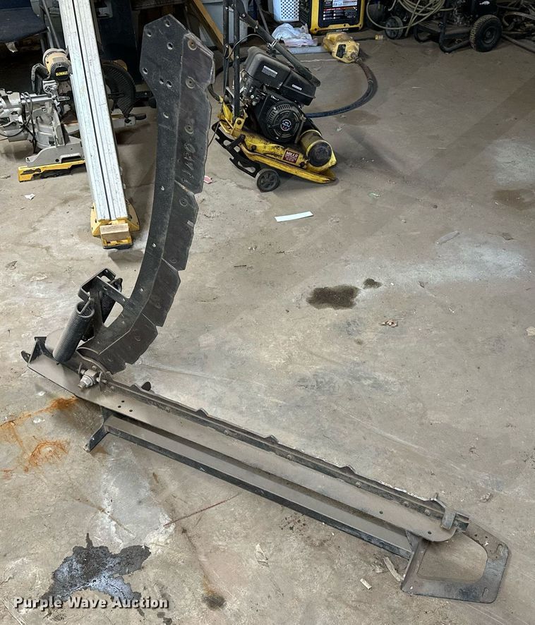 image for item OC9030 Tapco Tools Maximum XL  sheet metal brake