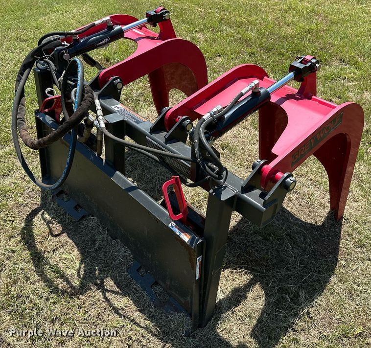 image for item OC9064 2020 Greywolf 1066  skid steer grapple bucket