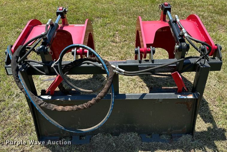 image for item OC9064 2020 Greywolf 1066  skid steer grapple bucket
