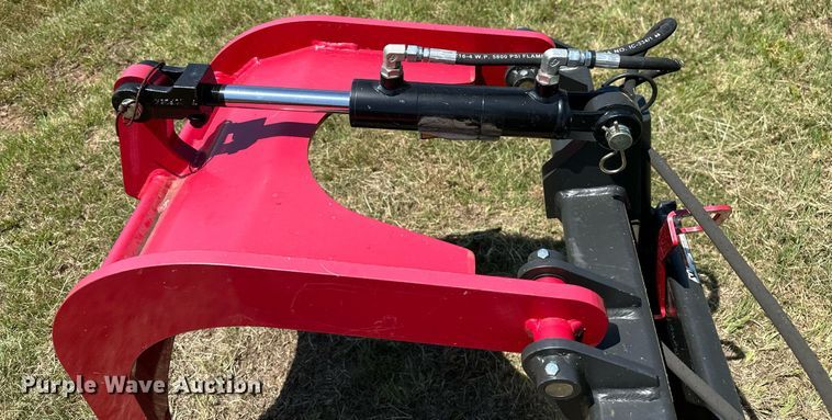 image for item OC9064 2020 Greywolf 1066  skid steer grapple bucket