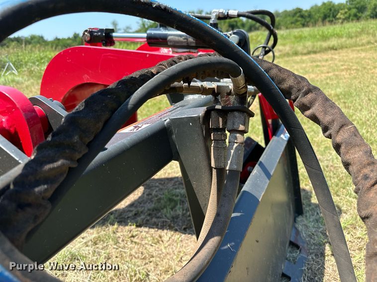 image for item OC9064 2020 Greywolf 1066  skid steer grapple bucket