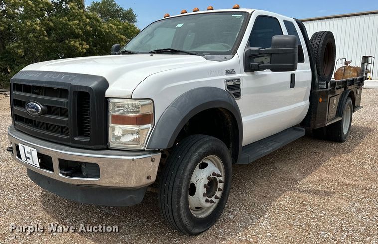 image for item OC9069 2008 Ford F450 Super Duty  SuperCab flatbed truck