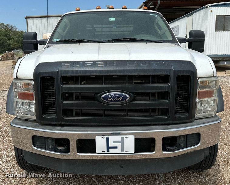 image for item OC9069 2008 Ford F450 Super Duty  SuperCab flatbed truck
