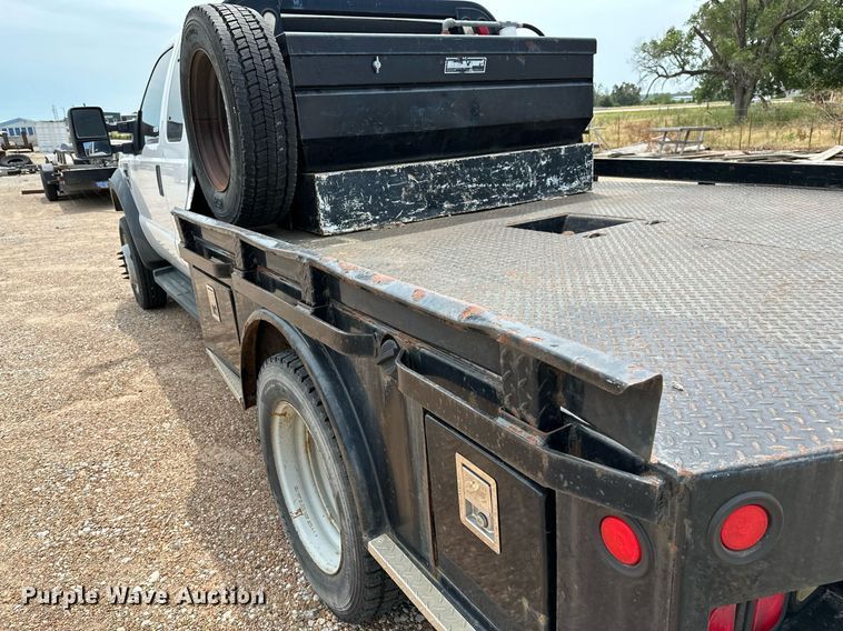 image for item OC9069 2008 Ford F450 Super Duty  SuperCab flatbed truck