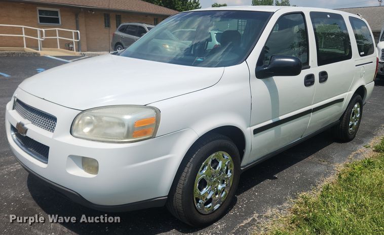 image for item OK9557 2008 Chevrolet Uplander  van