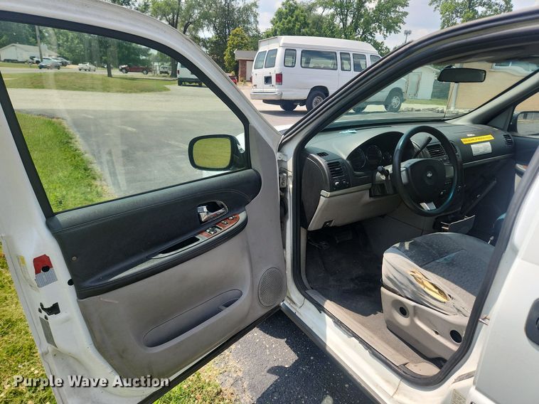 image for item OK9557 2008 Chevrolet Uplander  van