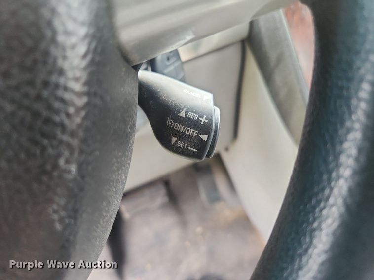 image for item OK9557 2008 Chevrolet Uplander  van