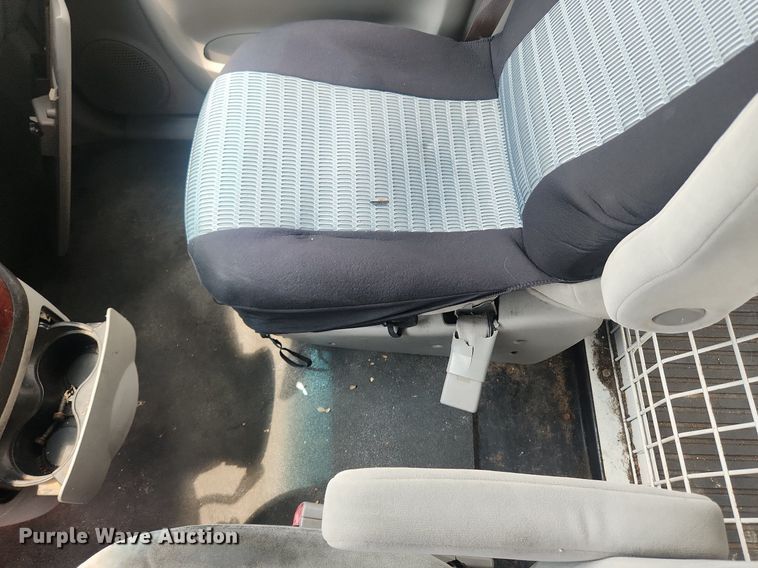 image for item OK9557 2008 Chevrolet Uplander  van