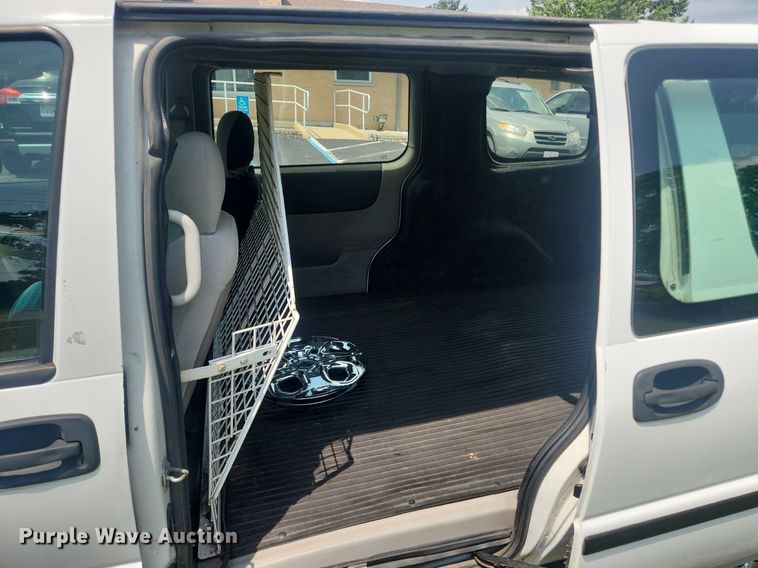 image for item OK9557 2008 Chevrolet Uplander  van