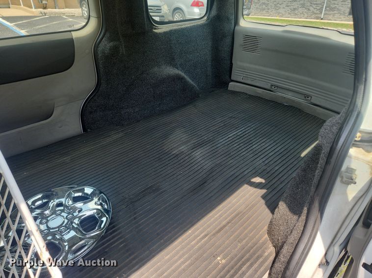 image for item OK9557 2008 Chevrolet Uplander  van