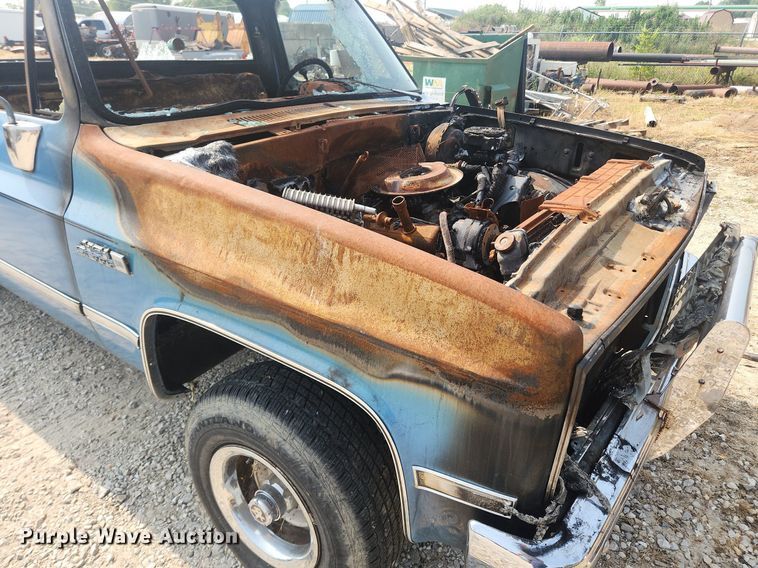 image for item OK9559 1984 GMC K1500 High Sierra  pickup truck