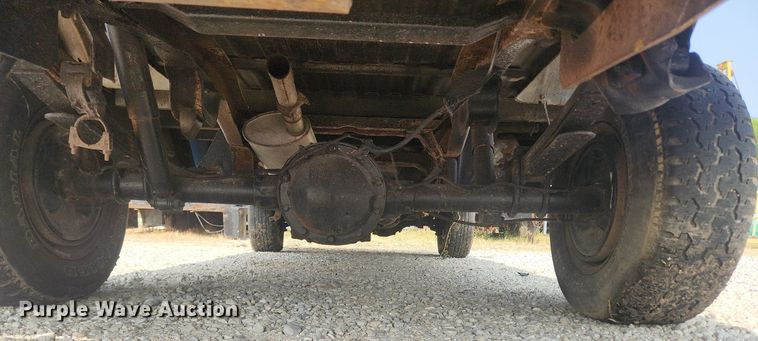 image for item OK9559 1984 GMC K1500 High Sierra  pickup truck