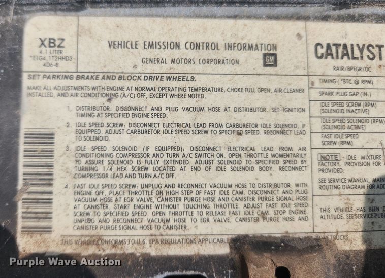 image for item OK9560 1985 GMC K1500  flatbed pickup truck