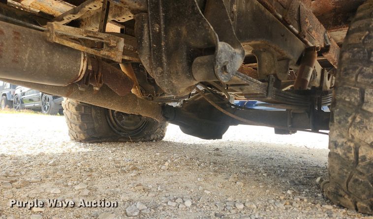 image for item OK9560 1985 GMC K1500  flatbed pickup truck