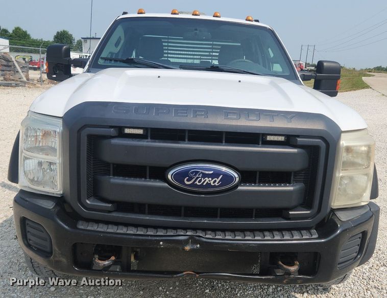 image for item OK9562 2016 Ford F450 Super Duty XL  flatbed truck