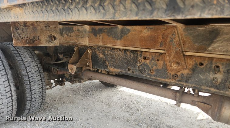 image for item OK9562 2016 Ford F450 Super Duty XL  flatbed truck