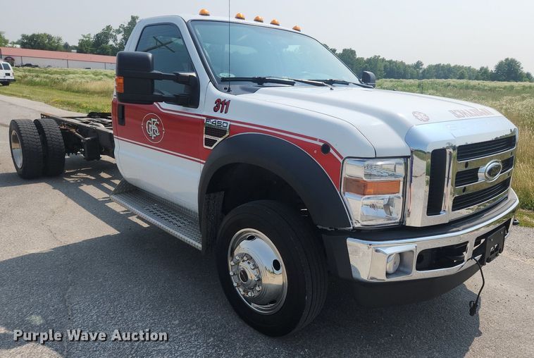 image for item OK9570 2009 Ford F450 Super Duty XLT  truck cab and chassis