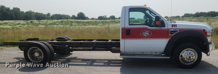 image for item OK9570 2009 Ford F450 Super Duty XLT  truck cab and chassis