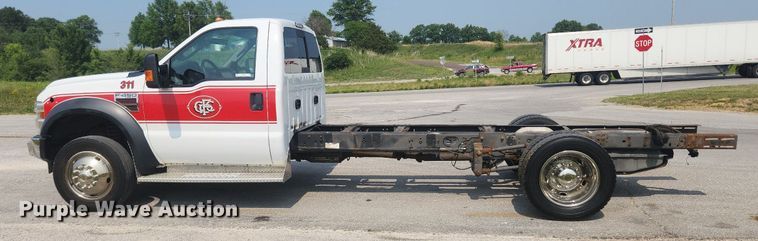 image for item OK9570 2009 Ford F450 Super Duty XLT  truck cab and chassis