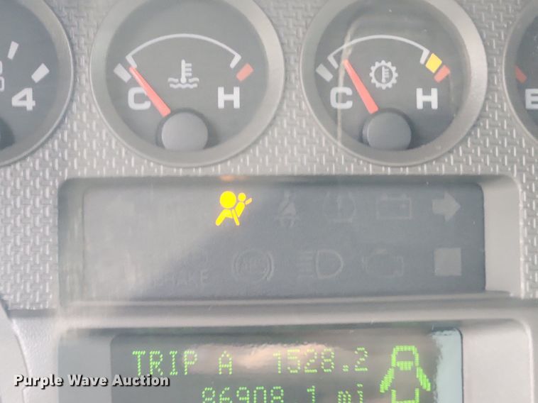 image for item OK9570 2009 Ford F450 Super Duty XLT  truck cab and chassis