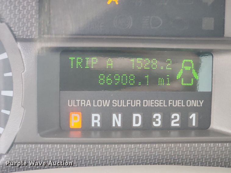 image for item OK9570 2009 Ford F450 Super Duty XLT  truck cab and chassis