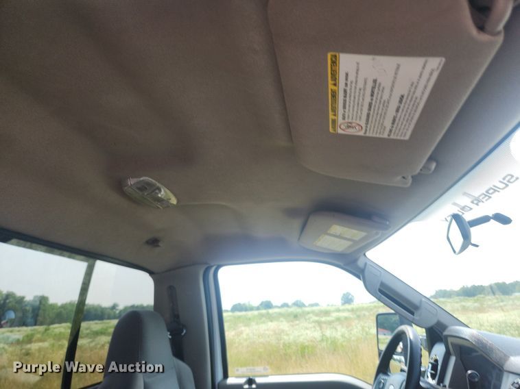 image for item OK9570 2009 Ford F450 Super Duty XLT  truck cab and chassis