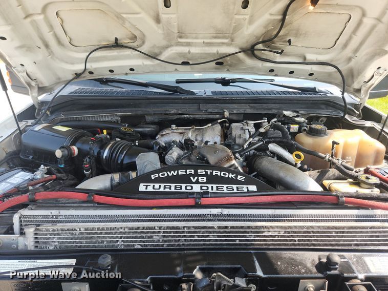 image for item OK9570 2009 Ford F450 Super Duty XLT  truck cab and chassis