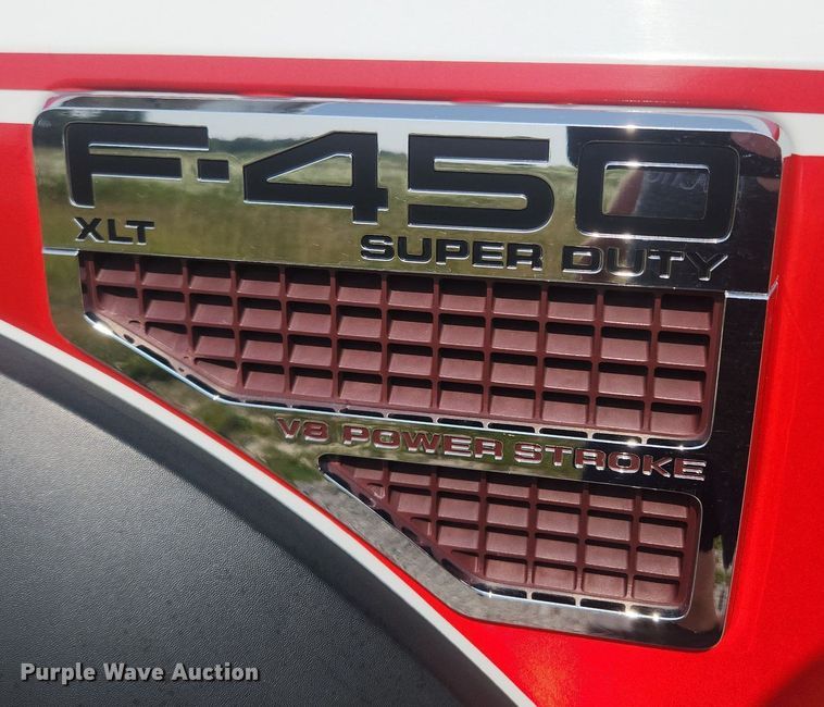 image for item OK9570 2009 Ford F450 Super Duty XLT  truck cab and chassis