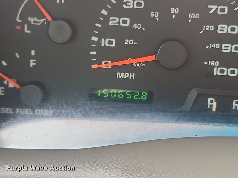 image for item OK9571 2003 Ford F350 Super Duty Lariat  Crew Cab pickup truck