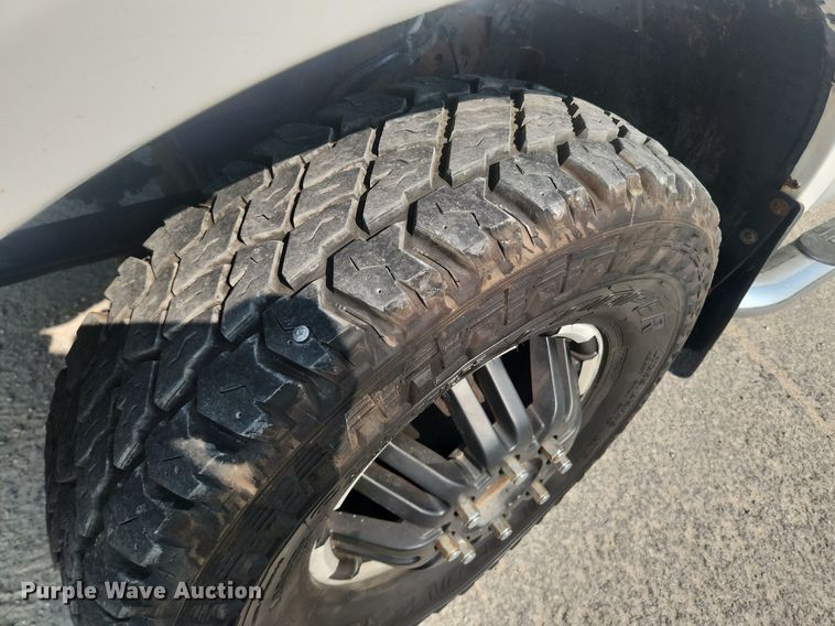 image for item OK9571 2003 Ford F350 Super Duty Lariat  Crew Cab pickup truck