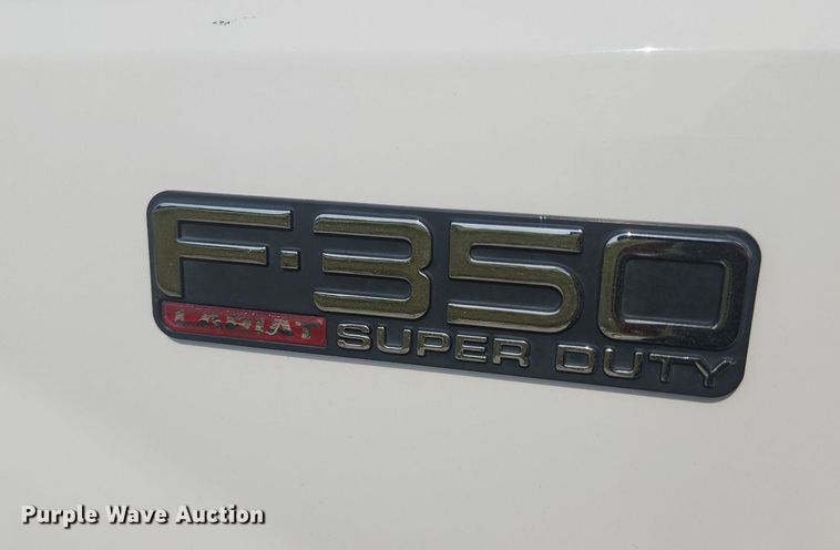 image for item OK9571 2003 Ford F350 Super Duty Lariat  Crew Cab pickup truck