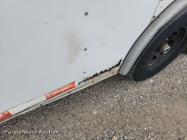 image for item OK9576 2003 Wells Cargo CVC3625  enclosed cargo trailer