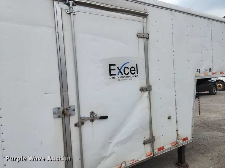 image for item OK9576 2003 Wells Cargo CVC3625  enclosed cargo trailer