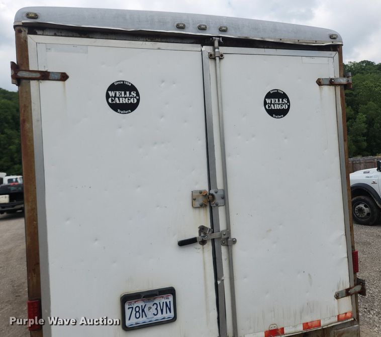 image for item OK9576 2003 Wells Cargo CVC3625  enclosed cargo trailer