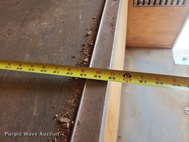 image for item OK9576 2003 Wells Cargo CVC3625  enclosed cargo trailer