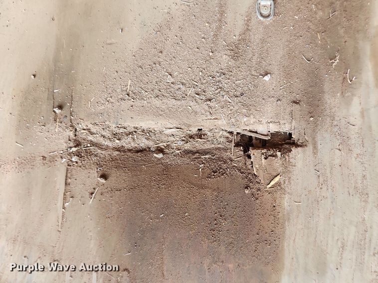 image for item OK9576 2003 Wells Cargo CVC3625  enclosed cargo trailer